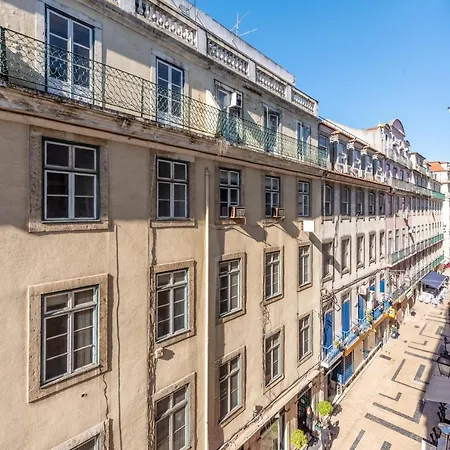 Sunny Downtown By Guestready *